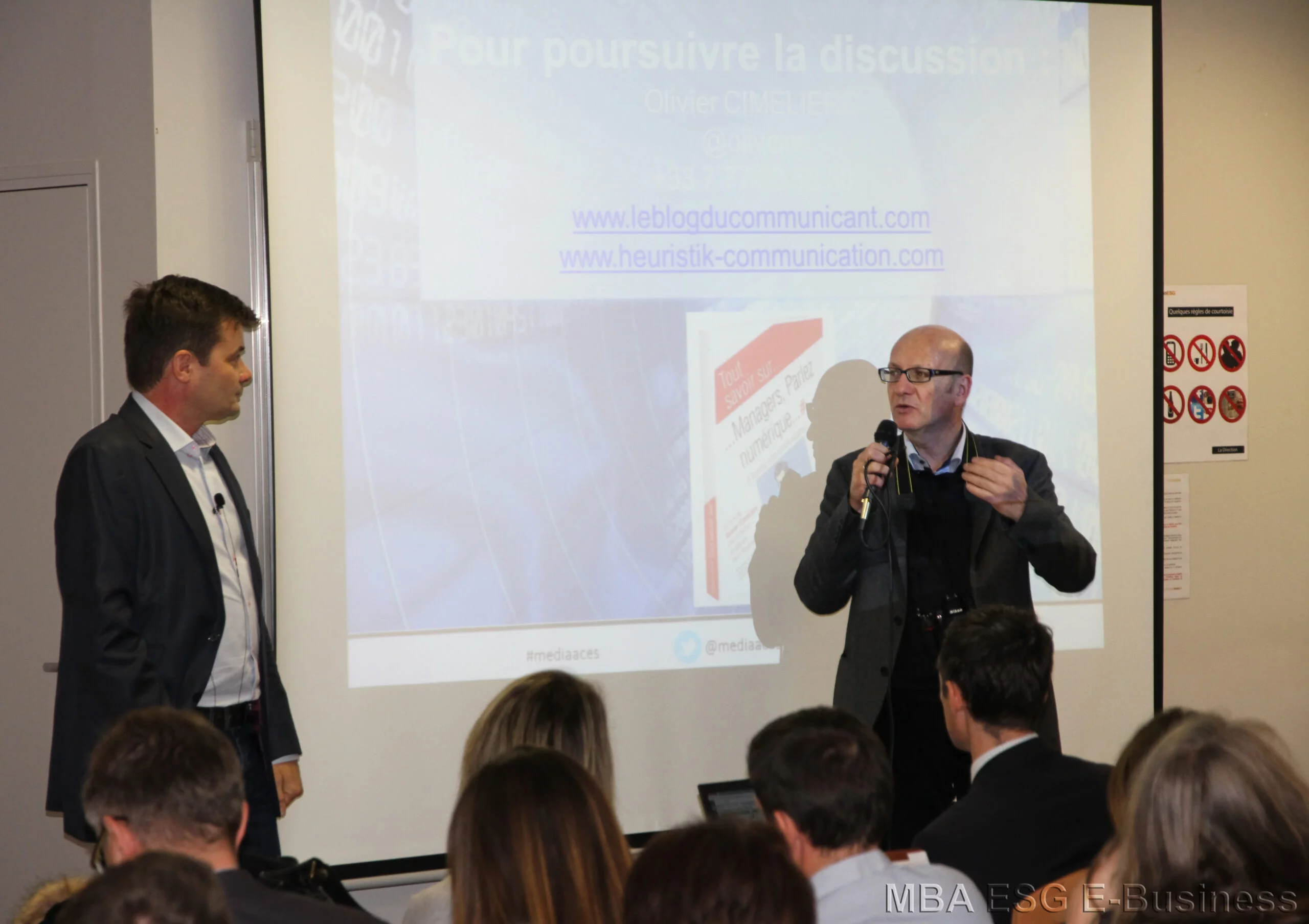 Communication digitale exemple